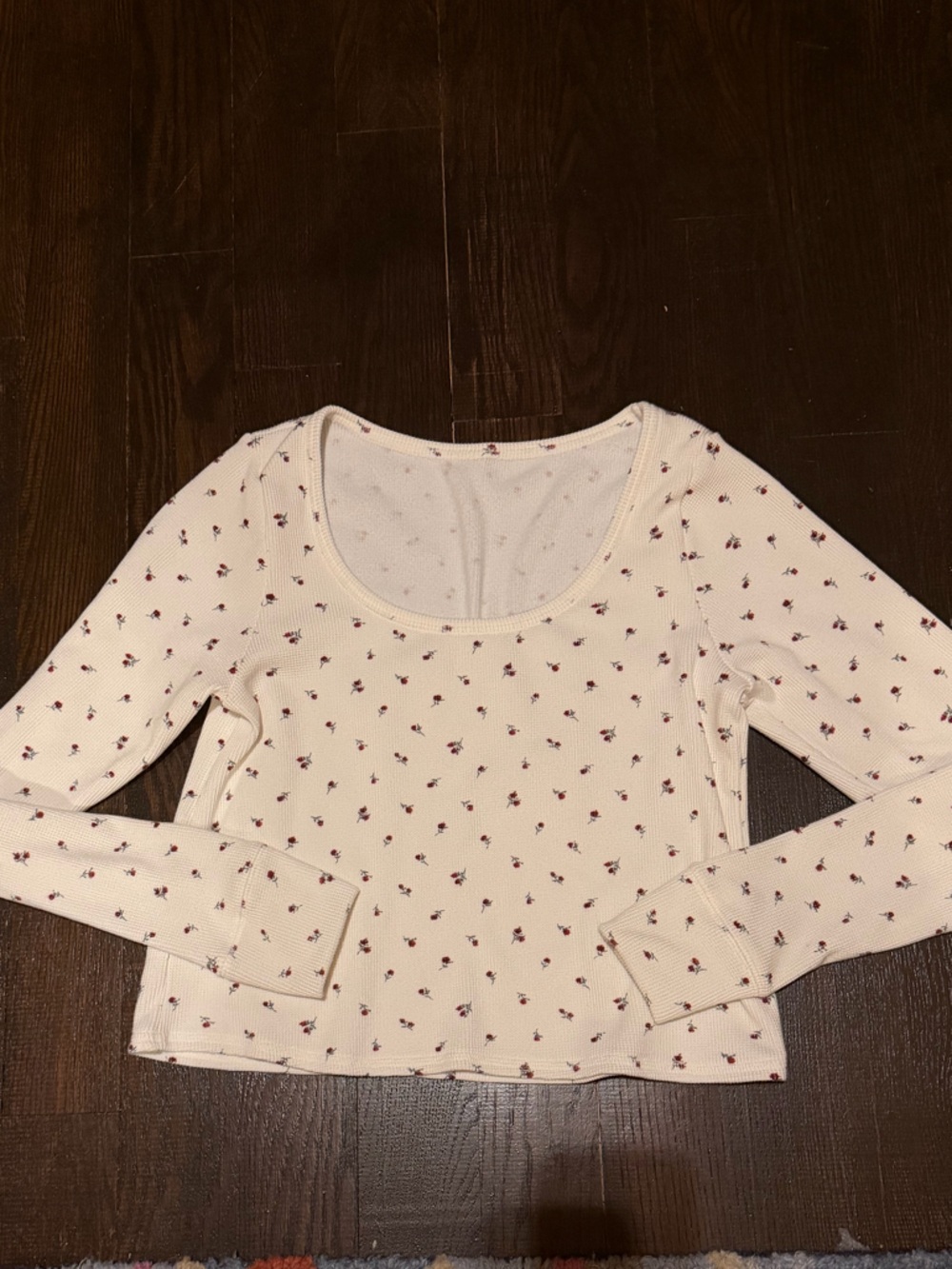 Hollister waffel cropped long sleeve Medium